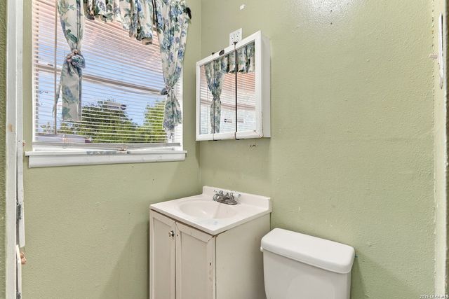 439 WIMBERLY BLVD, San Antonio, TX 78221