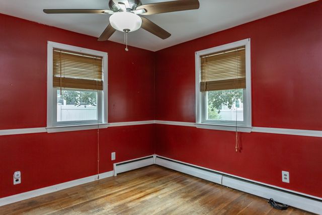 91 Breer St, Brockton, MA 02301