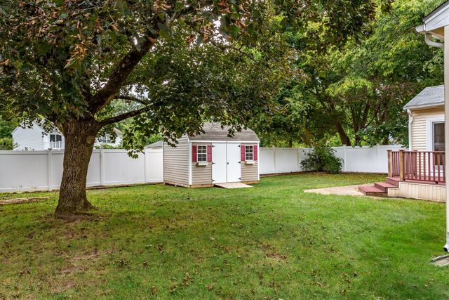 91 Breer St, Brockton, MA 02301