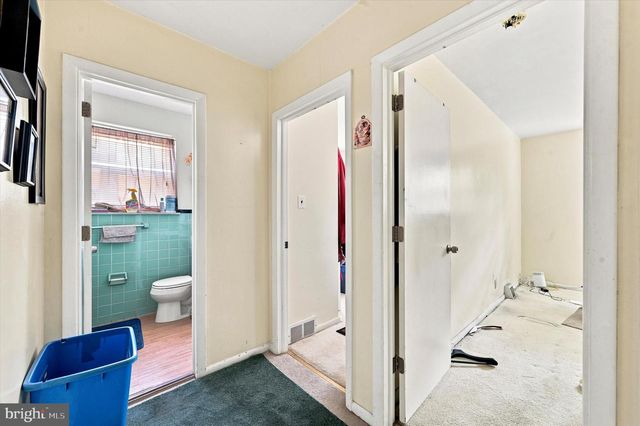 255 BERKLEY AVE, Lansdowne, PA 19050