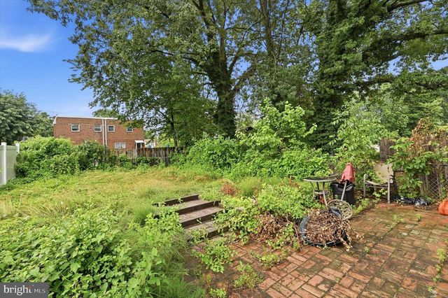 255 BERKLEY AVE, Lansdowne, PA 19050