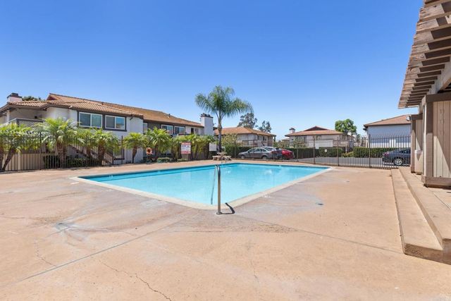 9872 Shirley Gardens Drive 4, Santee, CA 92071