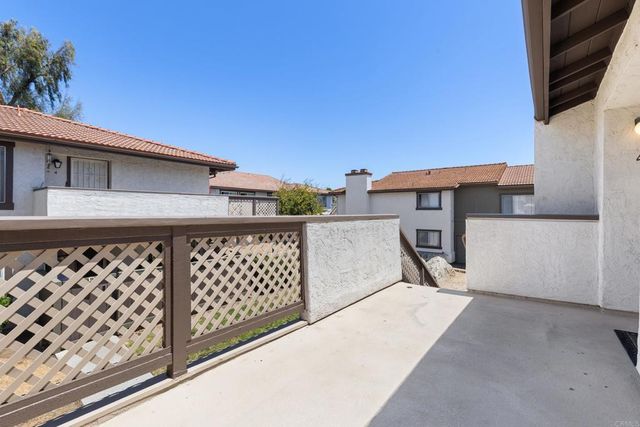 9872 Shirley Gardens Drive 4, Santee, CA 92071