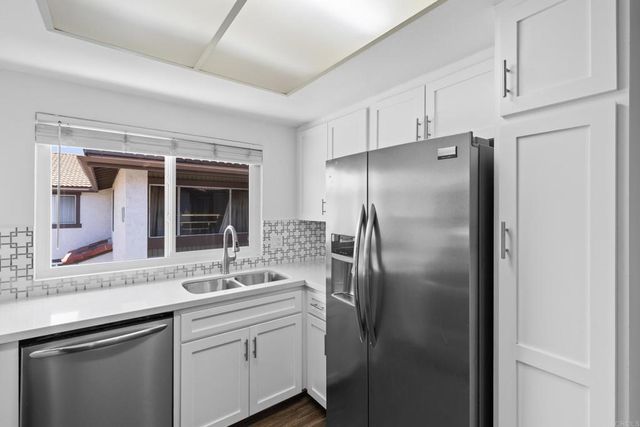 9872 Shirley Gardens Drive 4, Santee, CA 92071