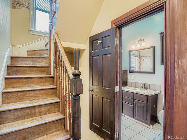 2516 N Marion St, Denver, CO 80205