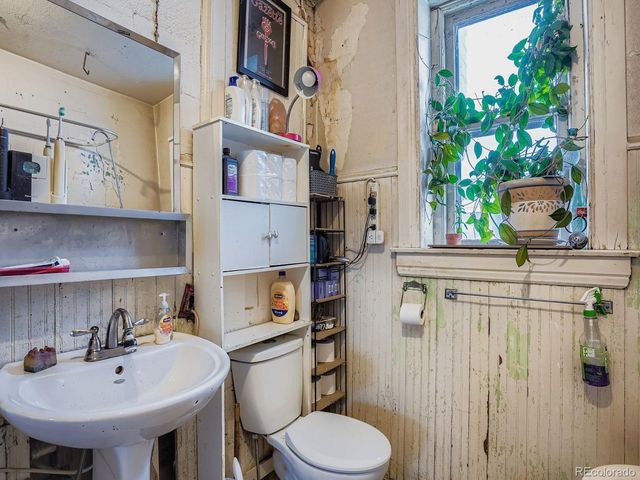 2516 N Marion St, Denver, CO 80205