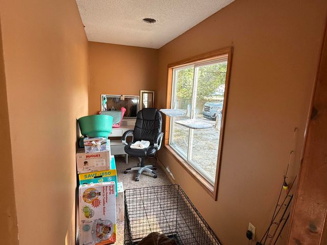 172 N 6th Avenue, Fruitport, MI 49415