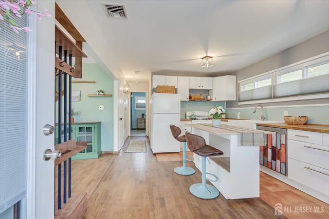 138 Woodland Road, Piscataway, NJ 08854