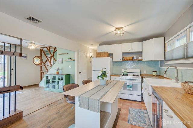 138 Woodland Road, Piscataway, NJ 08854