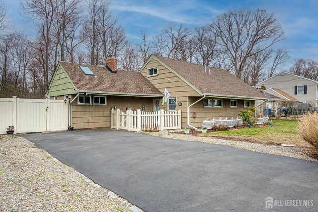 138 Woodland Road, Piscataway, NJ 08854