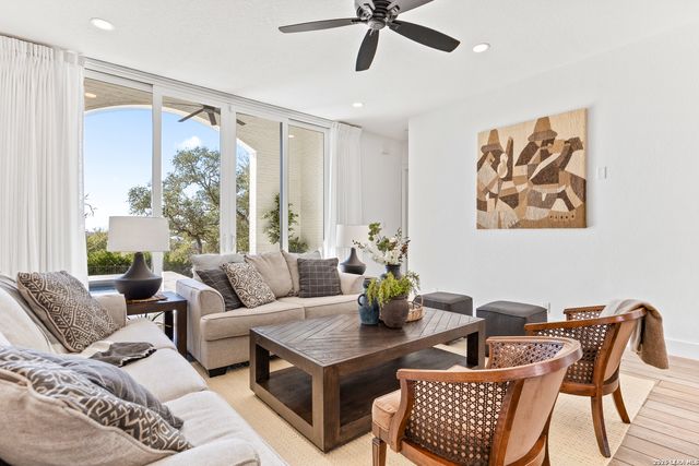 26719 Shellmont Ct, San Antonio, TX 78260