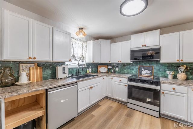 4964 County Road 534, Poplar Bluff, MO 63901