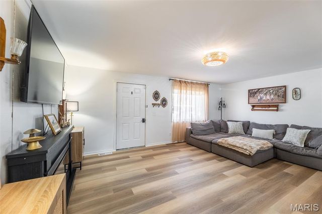 4964 County Road 534, Poplar Bluff, MO 63901