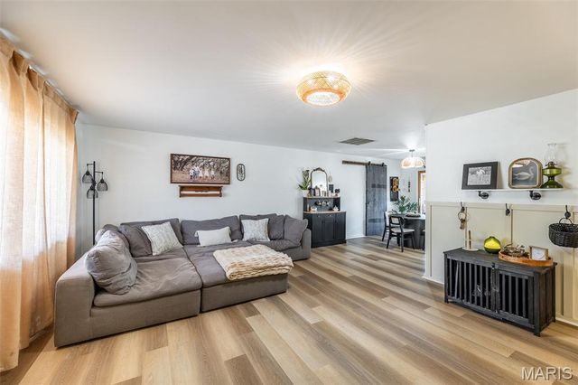 4964 County Road 534, Poplar Bluff, MO 63901