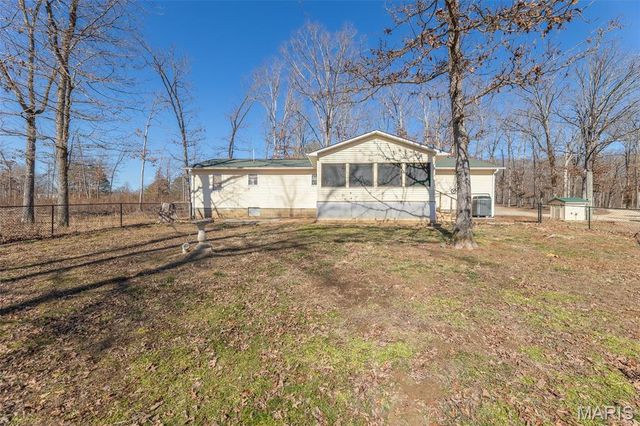 4964 County Road 534, Poplar Bluff, MO 63901