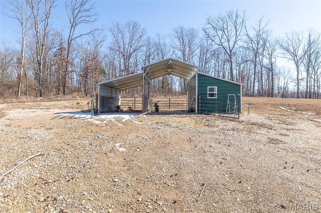 4964 County Road 534, Poplar Bluff, MO 63901