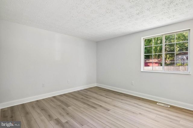 6612 SEWARD RD, Bowie, MD 20720