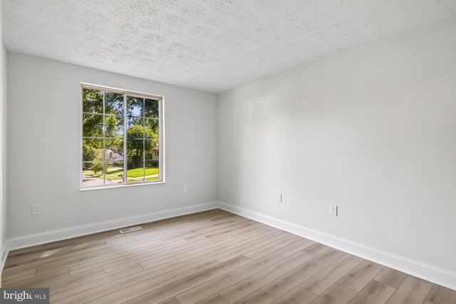 6612 SEWARD RD, Bowie, MD 20720