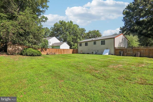 6612 SEWARD RD, Bowie, MD 20720