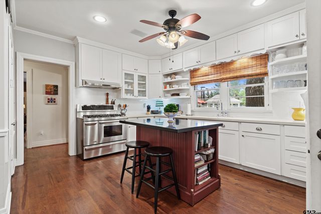 2631 Old Bullard Rd, Tyler, TX 75701