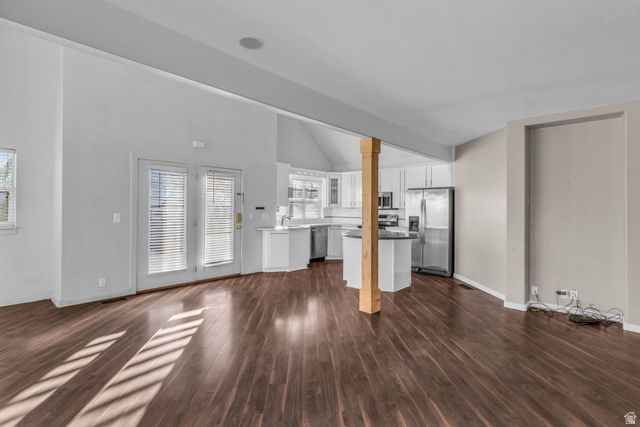 5808 S DUCK POND LN, Taylorsville, UT 84123