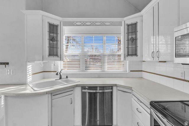 5808 S DUCK POND LN, Taylorsville, UT 84123