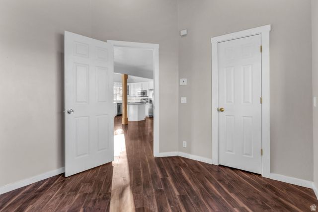 5808 S DUCK POND LN, Taylorsville, UT 84123