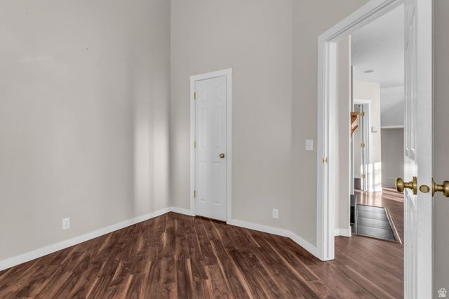 5808 S DUCK POND LN, Taylorsville, UT 84123