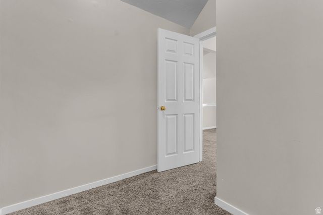 5808 S DUCK POND LN, Taylorsville, UT 84123