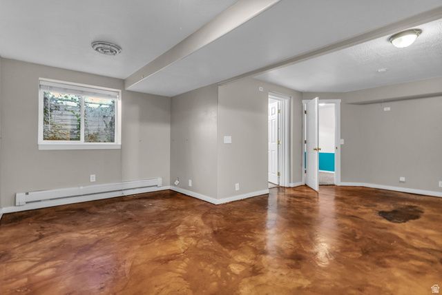 5808 S DUCK POND LN, Taylorsville, UT 84123