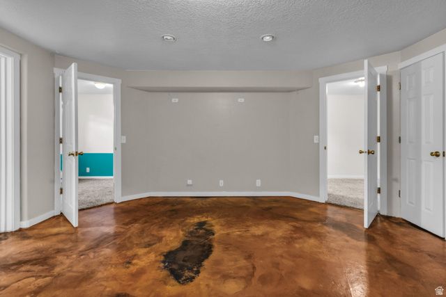 5808 S DUCK POND LN, Taylorsville, UT 84123