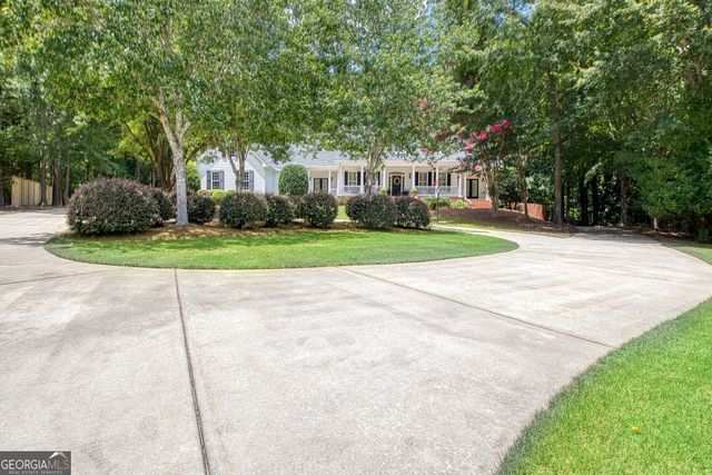 145 Cottonmill Court, Fayetteville, GA 30215