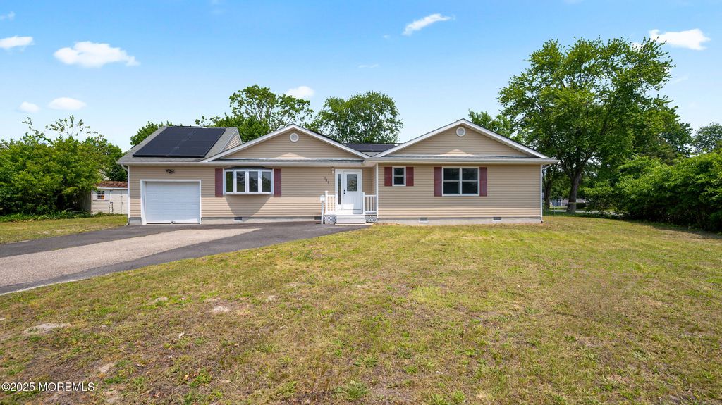 125 Orangewood Drive, Brick, NJ 08723