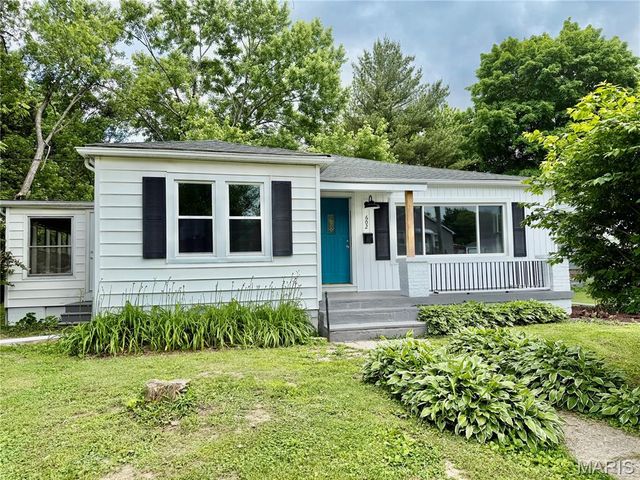 602 N Combs Avenue, Collinsville, IL 62234