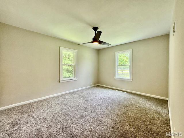 602 N Combs Avenue, Collinsville, IL 62234