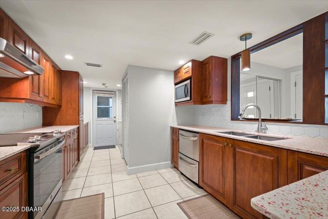 6 Tomahawk Trail, Ormond Beach, FL 32174