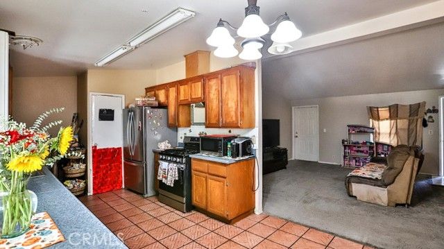 2810 11th Street, Riverside, CA 92507