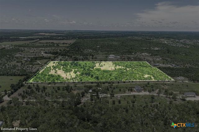 3710 Dry Creek Road, Lockhart, TX 78644