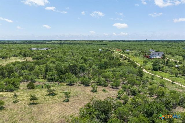 3710 Dry Creek Road, Lockhart, TX 78644