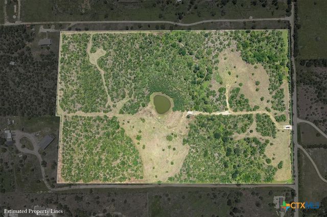 3710 Dry Creek Road, Lockhart, TX 78644