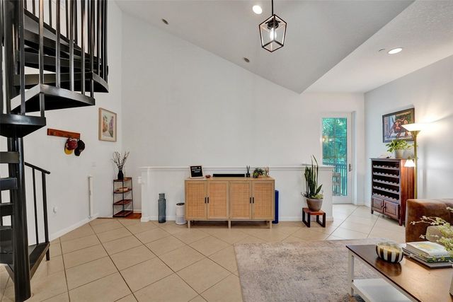 2977 St John Drive 2977, Hollywood, FL 33024