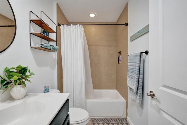 2977 St John Drive 2977, Hollywood, FL 33024