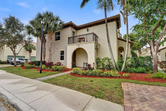 2977 St John Drive 2977, Hollywood, FL 33024