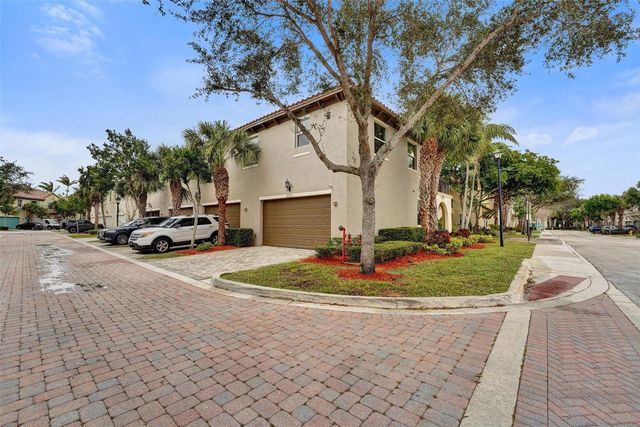 2977 St John Drive 2977, Hollywood, FL 33024