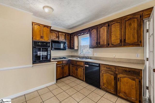 400 Mcabee Road, Roebuck, SC 29376