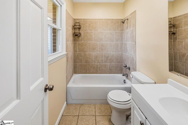 400 Mcabee Road, Roebuck, SC 29376
