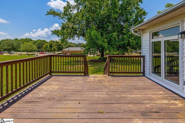 400 Mcabee Road, Roebuck, SC 29376
