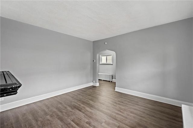 839 Railroad St, Mckees Rocks, PA 15136