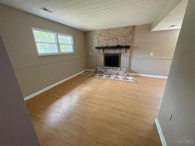 253 Greenwell Avenue, Delhi Twp, OH 45238