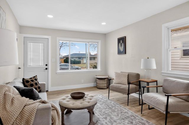 4641 N 79th STREET, Milwaukee, WI 53218